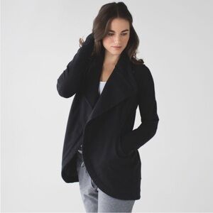 Lululemon Thats A Wrap Jacket Womens 8 Black Stretch Open Front Snap Cardigan